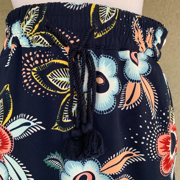 🔥5/$20🔥 “Loft” Navy Floral Mini Skirt Petite XXS NWOT - Picture 5 of 8
